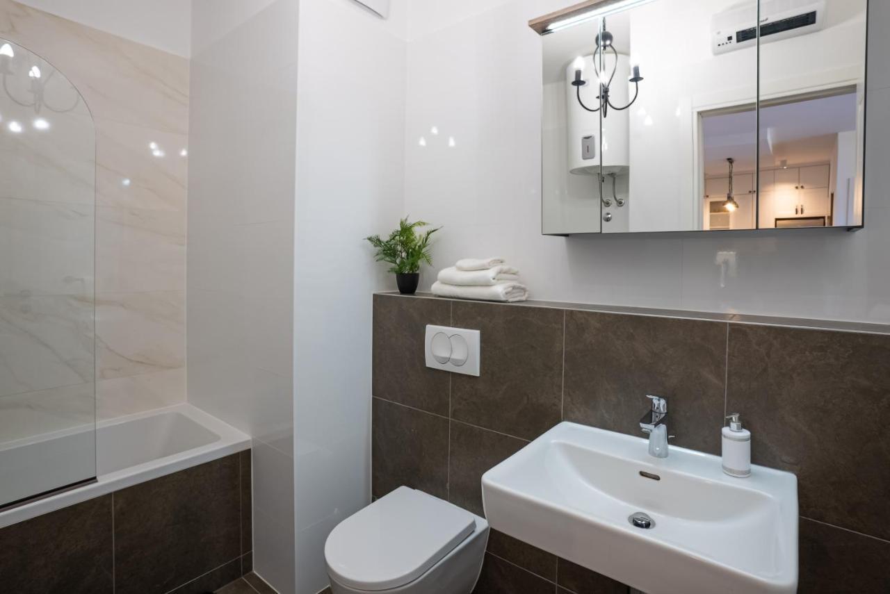Morska Vila 6 Luxury Apartment Znjan Split Kültér fotó