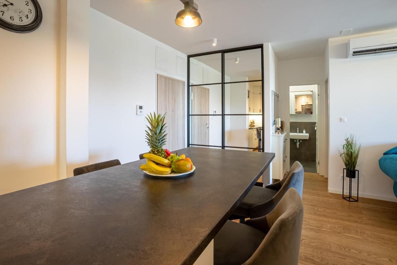 Morska Vila 6 Luxury Apartment Znjan Split Kültér fotó