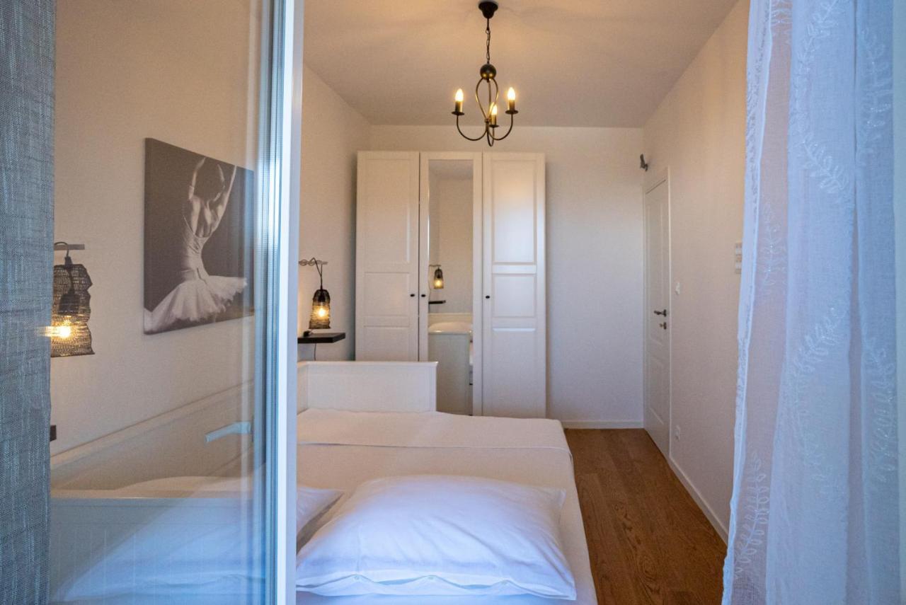 Morska Vila 6 Luxury Apartment Znjan Split Kültér fotó