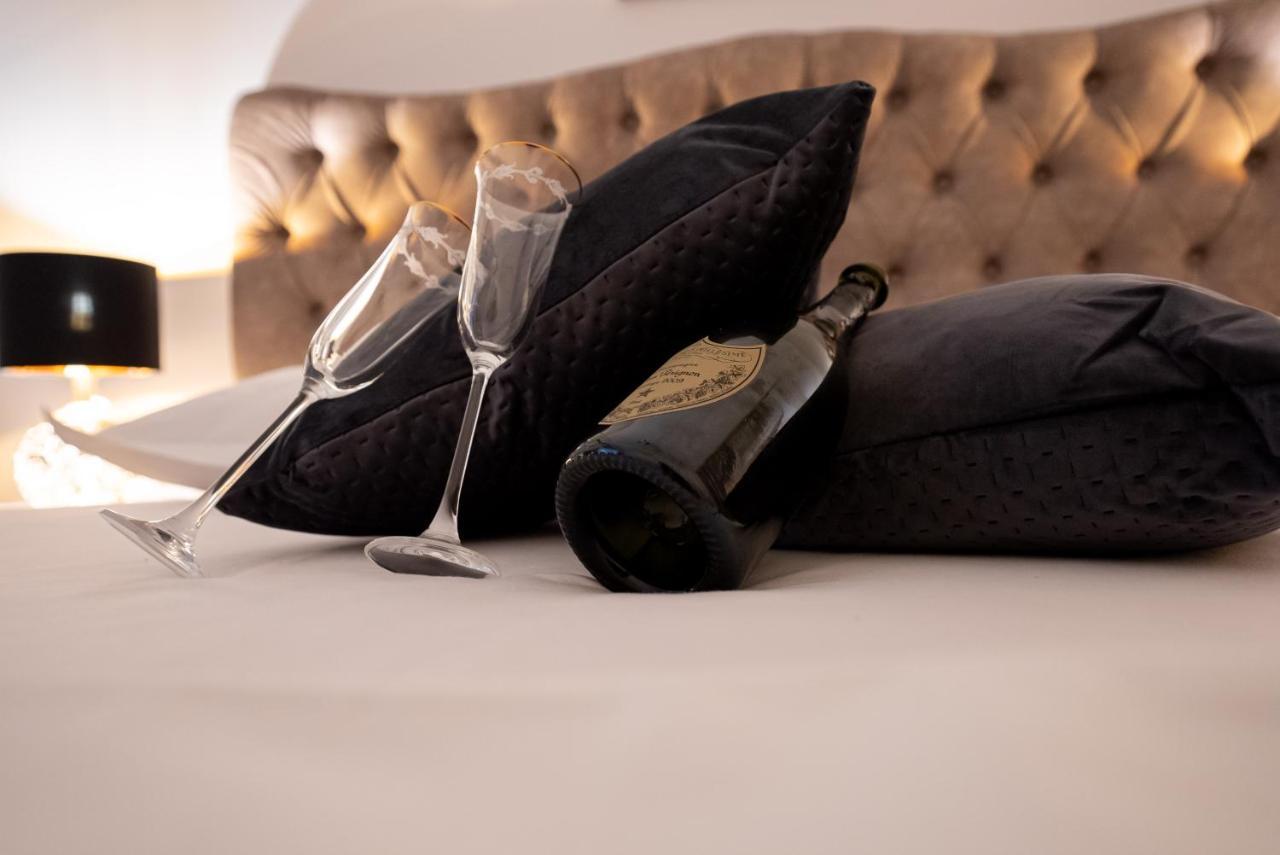 Morska Vila 6 Luxury Apartment Znjan Split Kültér fotó