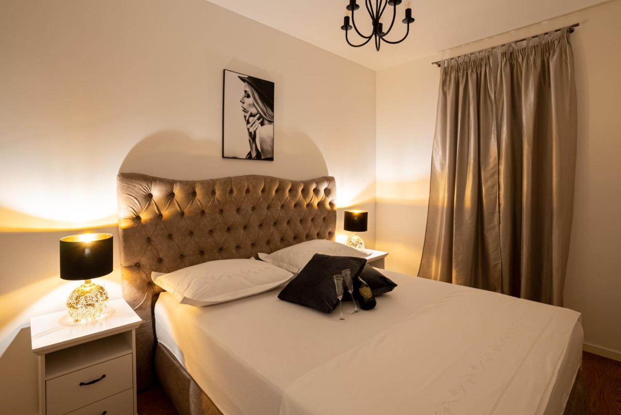 Morska Vila 6 Luxury Apartment Znjan Split Kültér fotó